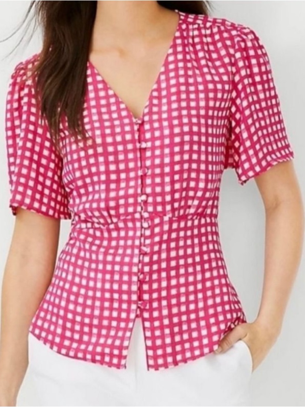 Ann Taylor Gingham Plaid Blouse Size 12 Pink & White V-Neck Flutter Sleeves